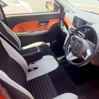 キャストアクティバの運転席まわり