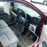 パッソの運転席画像