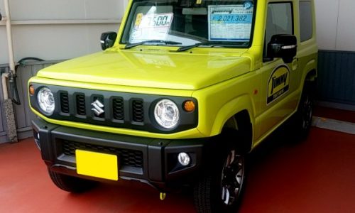 新型ジムニーの全体画像