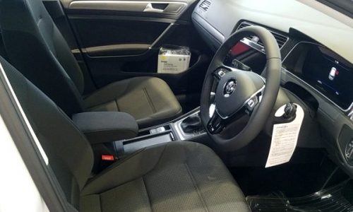 「ゴルフ」TSI Comfortline Tech Editionの運転席画像