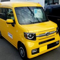 N-VAN黄色の全体画像