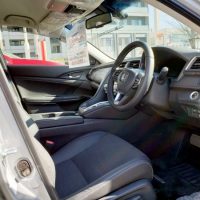 ホンダ「インサイト」EXの運転席画像
